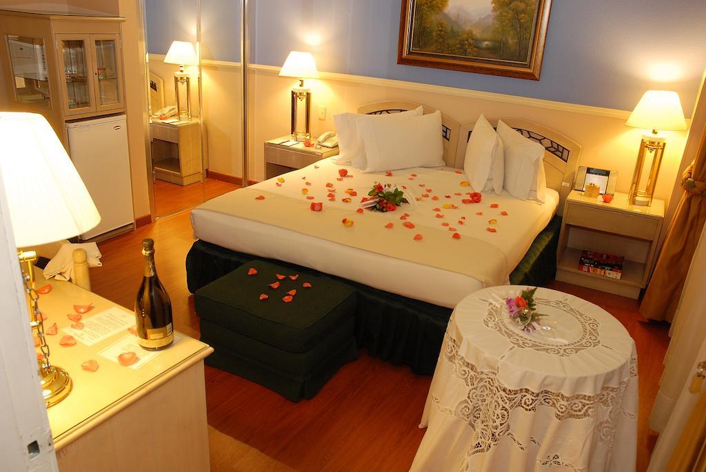 Hotel-monti Hotel
